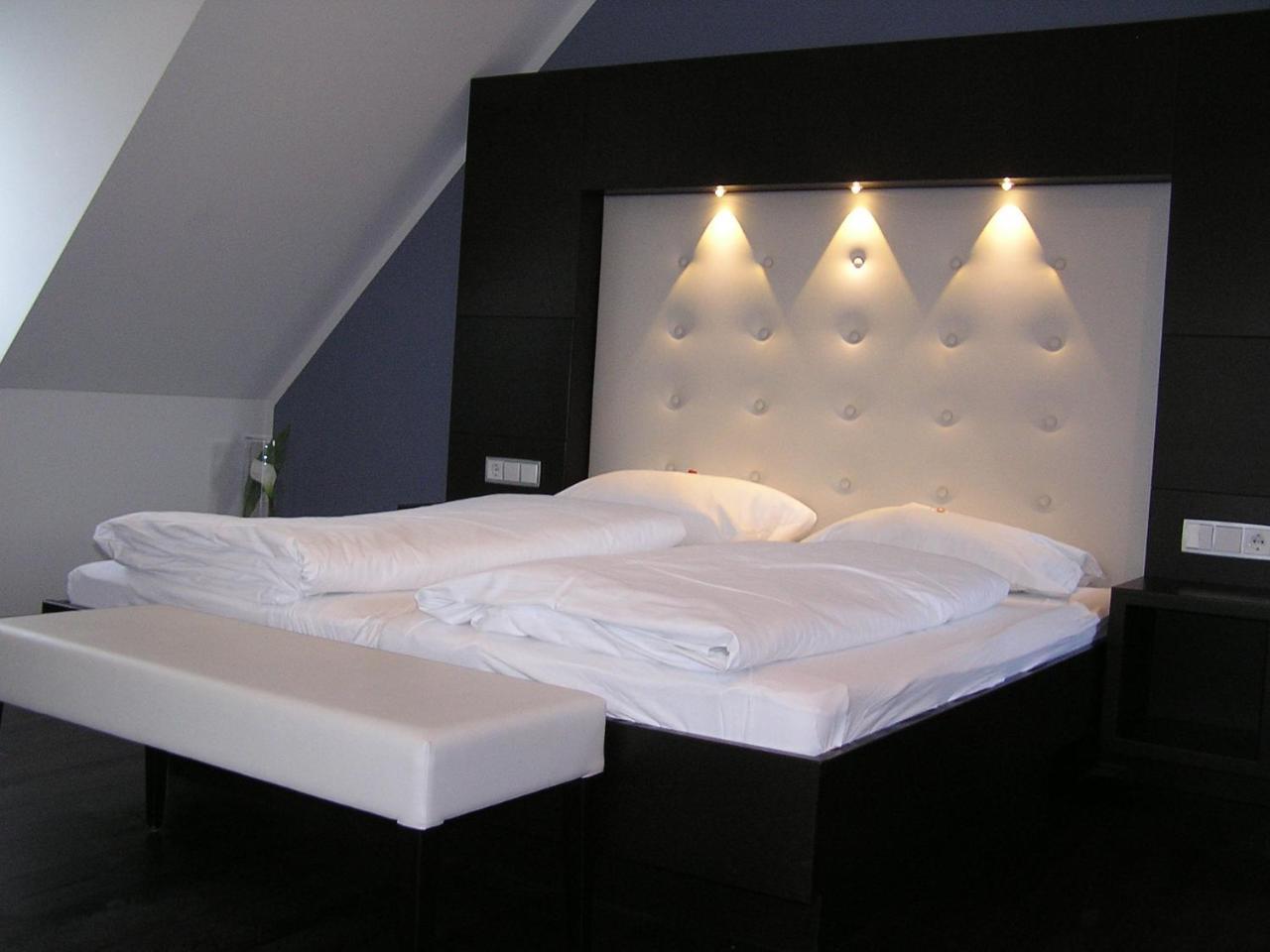 Hotel Zur Promenade Donauwörth 외부 사진
